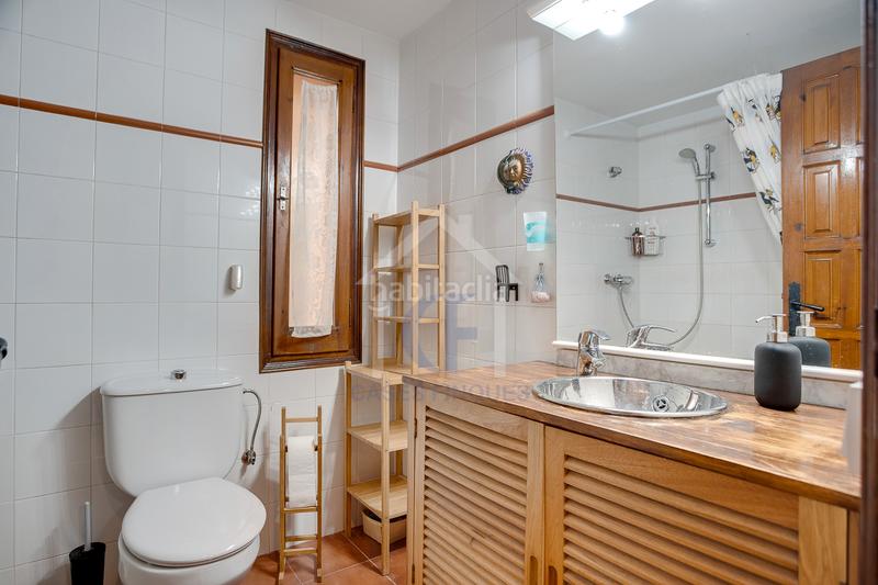 Foto ab7fa90f-ecc5-4843-b6c0-1b8efa6c8d0a. Pis amb calefacció aparcament piscina a Tamariu