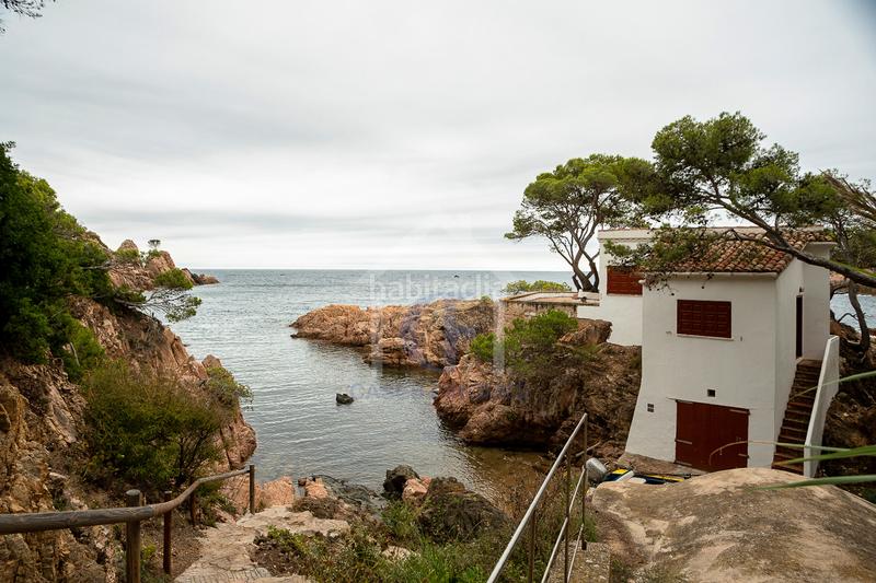 Foto cc7ccd3d-f2a2-42d6-b94b-6041d07dc4ac. Pis amb calefacció aparcament piscina a Tamariu