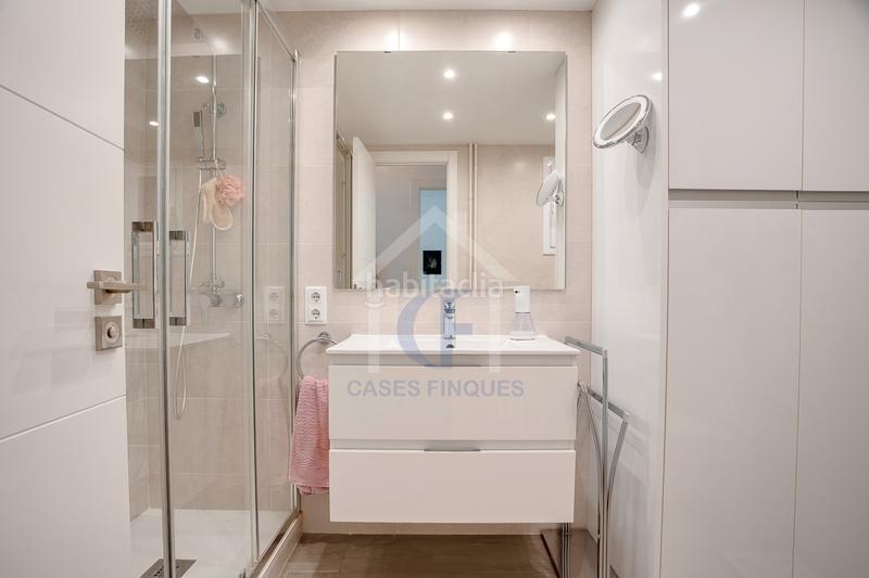 Foto 52029fc0-1fb6-4e77-a96b-9bcf5d175a2d. Appartement avec chauffage dans Dreta de l´Eixample Barcelona