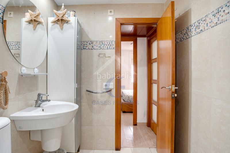 Foto 55fbe6e7-b978-4c92-a667-55315dd344d3. Àtic amb calefacció a Llatí Santa Coloma de Gramenet