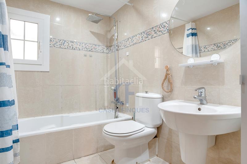 Foto e5d33d7f-a2f4-4813-949a-f31567006c65. Àtic amb calefacció a Llatí Santa Coloma de Gramenet