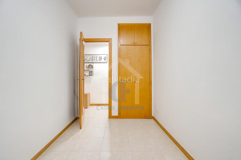 Foto c552b330-7d81-4163-b2f4-c55031d73565. Flat with heating in Sagrada Família Barcelona