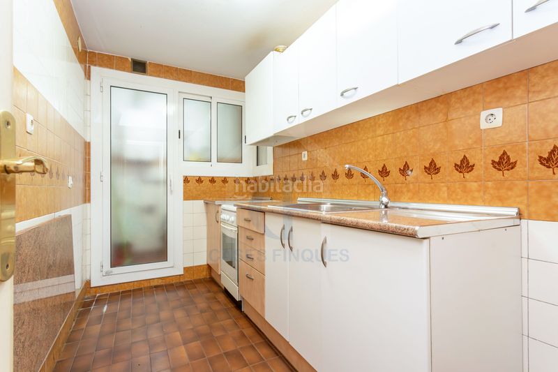 Foto 8410ab99-92cb-472a-a256-f229b6fa812a. Pis amb calefacció a Fort Pienc Barcelona