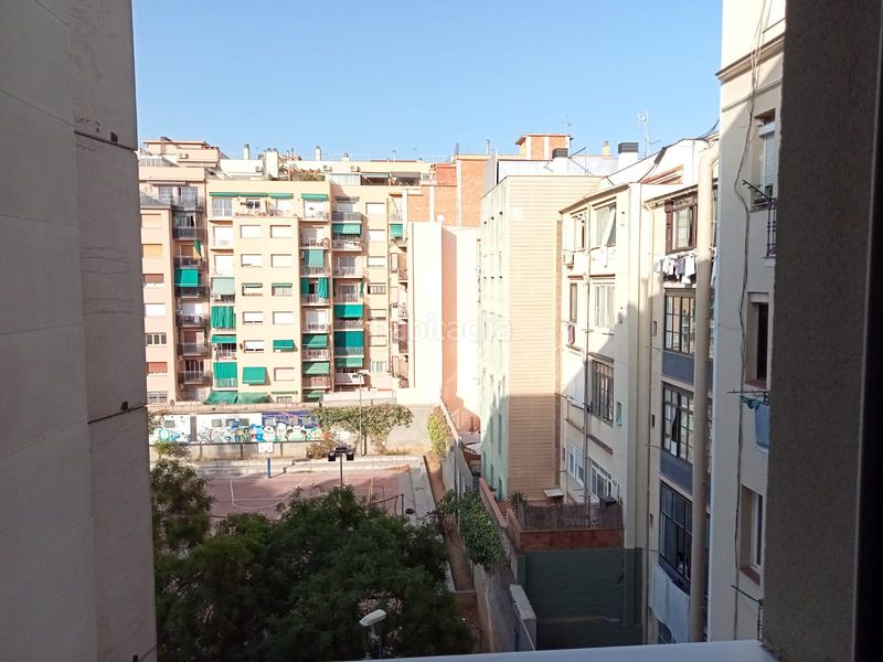 Foto 035e7f0b-e7c8-401d-aacb-84b5c332b8c5. Pis a Dreta de l´Eixample Barcelona