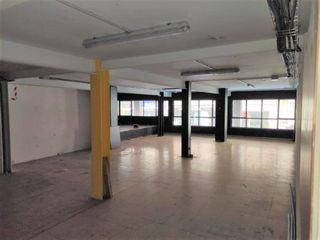 Local Comercial en Avinguda de santa coloma 46. Local muy céntrico en andorra la vella