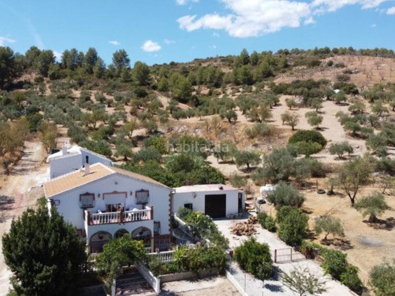 Foto bde7db64-e207-4d2e-8f47-2ce6a127bdf1. Masia amb aparcament a Burgo (El)