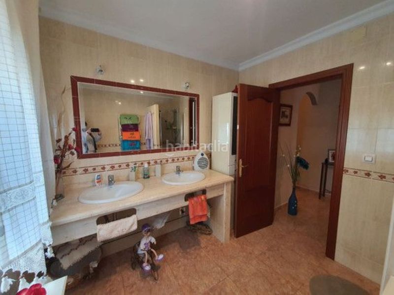 Foto de971e8c-5fec-42d7-9a07-271409157bc2. Local comercial a Yunquera
