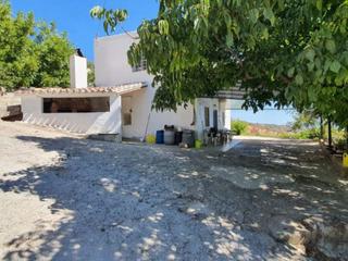 Masia a Yunquera. Casa de campo en venta en yunquera, 2 dormitorios.