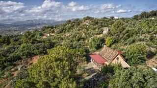 Masia a Alozaina. Casa de campo en venta en alozaina, 2 dormitorios.