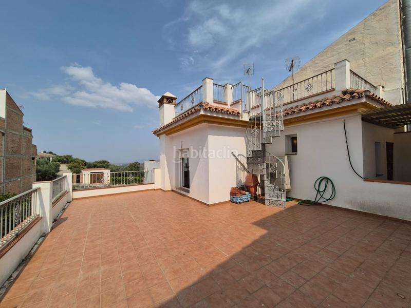 Foto be7d772f-2ba5-42be-9c18-7b23843aff7c. Casa  pueblo en venta , 5 dormitorios. en Guaro