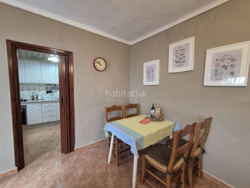 Foto cfb0b6e5-82d8-4fa1-856d-0f8ae5d1636b. Casa a Guaro