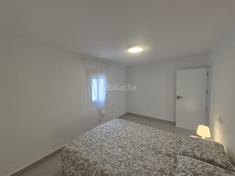 Foto 2d462877-b22e-40d9-86c0-57133a351b95. Casa adossada amb xemeneia calefacció a Tolox