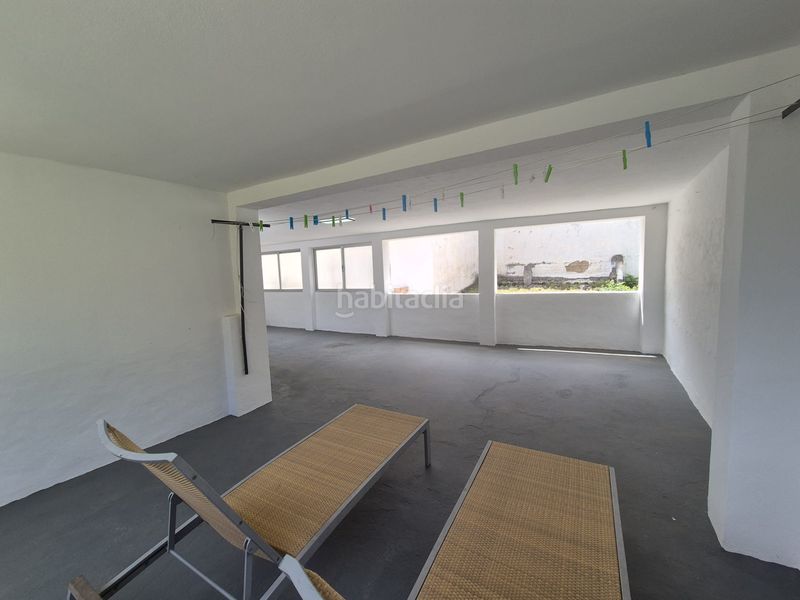 Foto 4d0a8c3c-6b49-49b7-9e3c-8b3e9c25d4d0. Casa adossada amb xemeneia calefacció a Tolox
