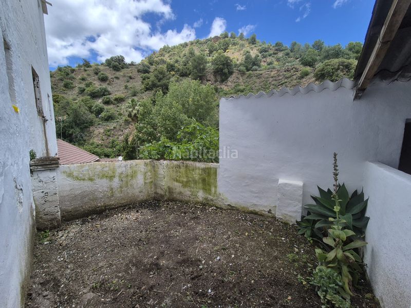 Foto 6e73a2d3-9179-4b21-8e52-abd4caaaeb84. Casa adossada amb xemeneia calefacció a Tolox