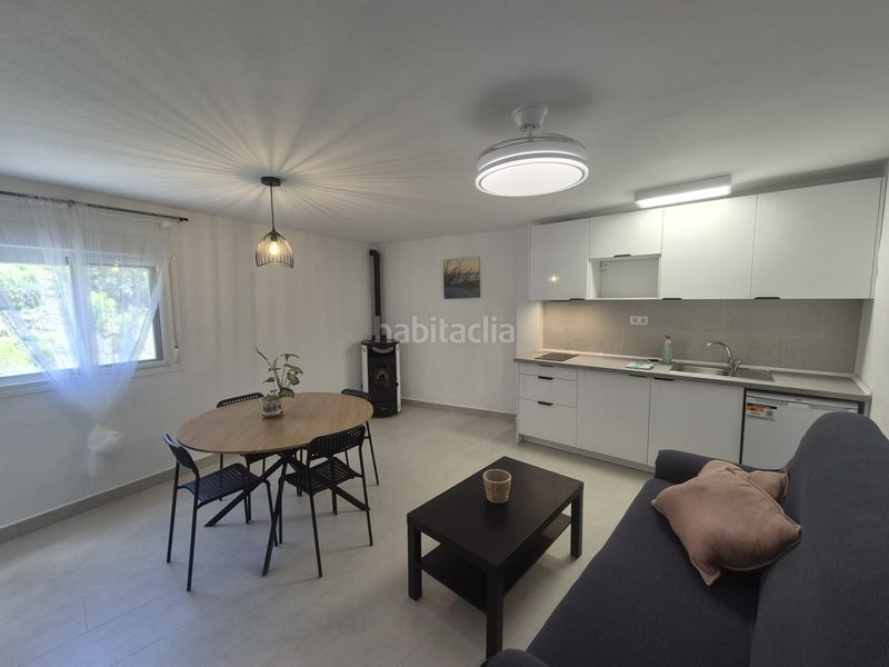 Foto c466039a-cae7-4692-9559-e053e315b3e8. Casa adossada amb xemeneia calefacció a Tolox