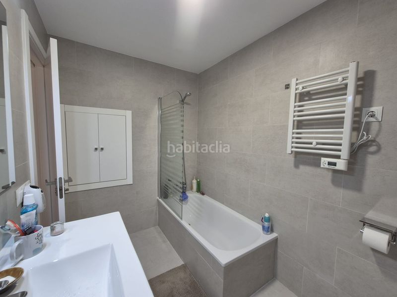 Foto d71617f3-3e79-4c05-a6fe-2d45947f0411. Casa adossada amb xemeneia calefacció a Tolox