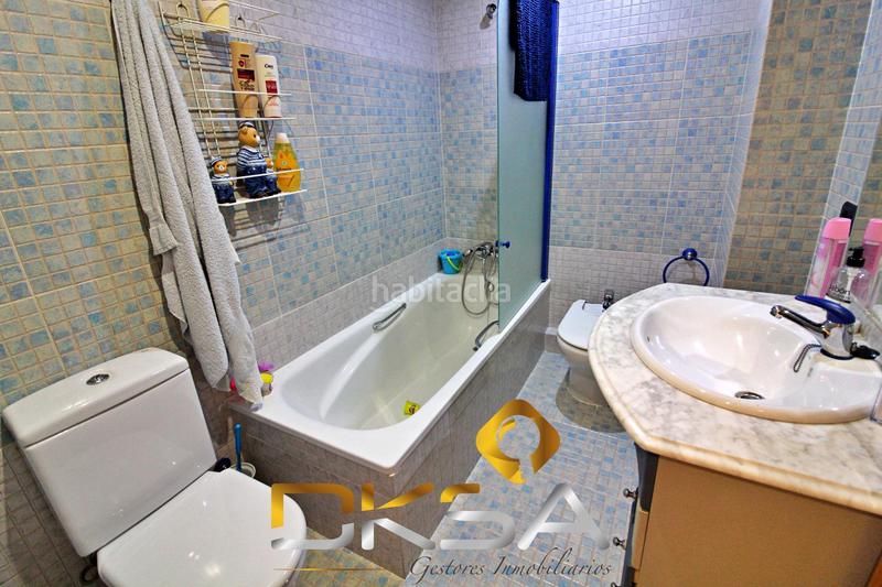 Foto 3afdc44c-d864-4da5-8e97-57f8aafadae2. Casa amb calefacció aparcament a Centro Almazora / Almassora