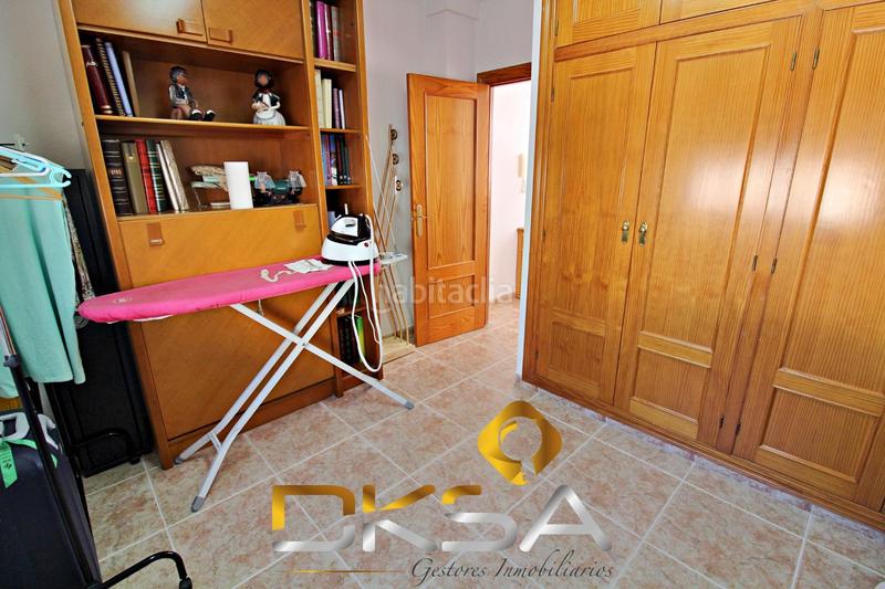 Foto 7c8469c1-0afd-4cd1-8792-6726bf2d319f. Casa amb calefacció aparcament a Centro Almazora / Almassora