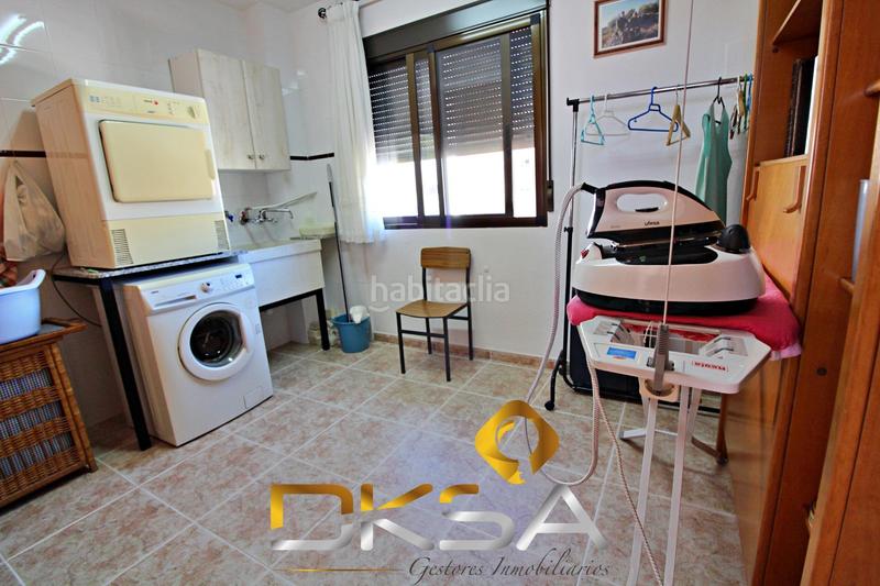 Foto 8bd9a40f-1d06-48b2-bfc6-5446f742ddad. Casa amb calefacció aparcament a Centro Almazora / Almassora