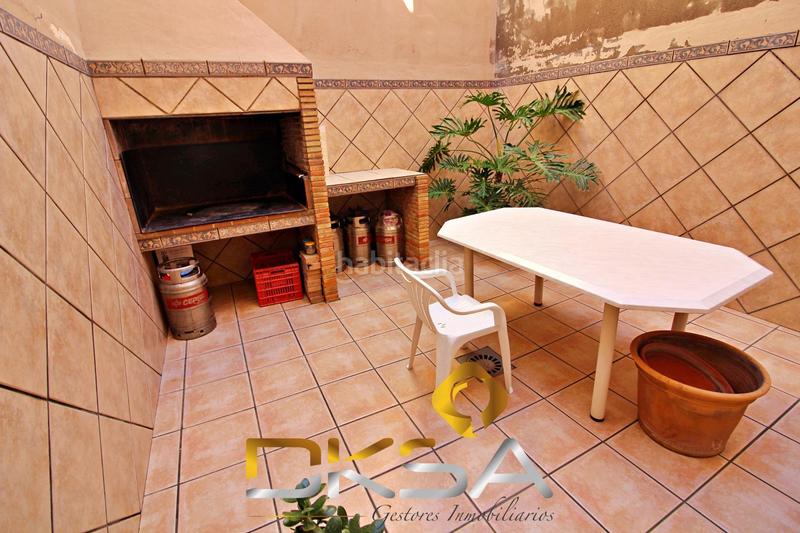 Foto c24dbf8e-3714-4176-8368-bf3114b7ed70. Casa amb calefacció aparcament a Centro Almazora / Almassora