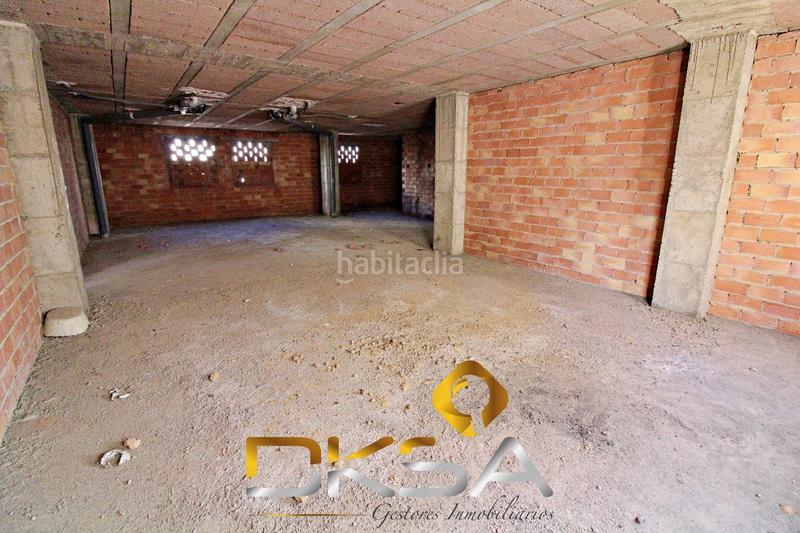 Foto 150f07a4-2dd3-4072-84a4-10c600735ad2. Local commercial dans Piscinas Villarreal / Vila - real