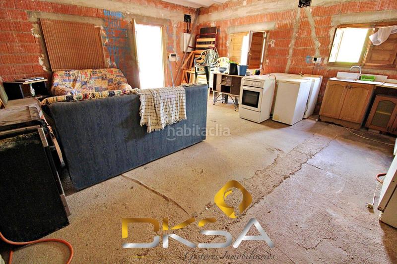 Foto 49d7d159-8a3e-4b62-a8f9-b613da9744ce. Masía en poligono 9 402 amplia masía con 3 viviendas y mucho terreno en montalba en Vall d´Alba