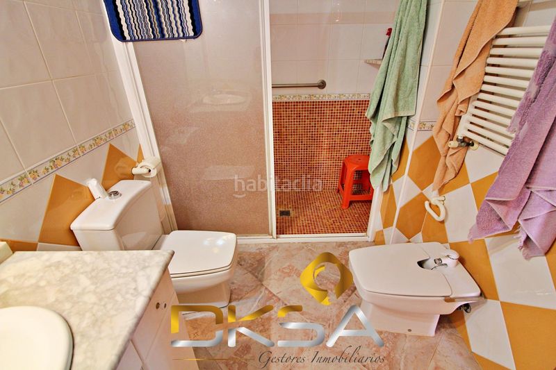 Foto 9d16d328-3a82-4045-b93b-e24f761555f8. Xalet amb calefacció aparcament piscina a Alcora (l´)