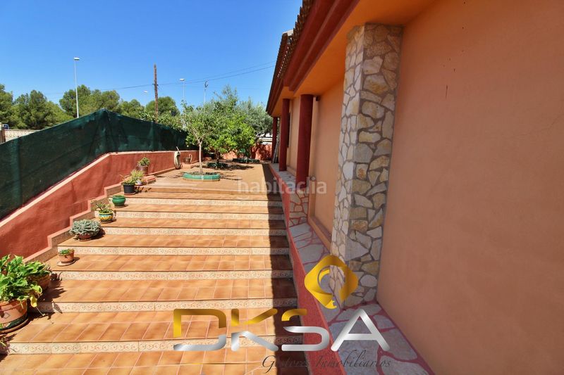 Foto dae00693-34be-4a99-a1ba-ac5ea467c31a. Xalet amb calefacció aparcament piscina a Alcora (l´)