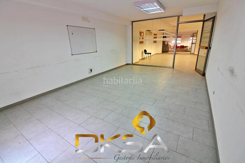 Foto 4ac35d41-456d-4a4e-8e02-4e11c155b0df. Alquiler local comercial amplio local comercial en venta yo alquiler en ausias march, vilareal en Villarreal / Vila - real