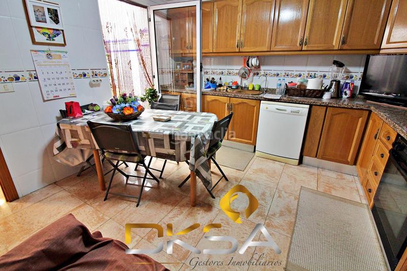 Foto 52c7dd25-899b-4bf2-a02c-dc4abda9b9c5. Reihenhaus mit parking in Avenida Alemania-Italia Villarreal / Vila - real