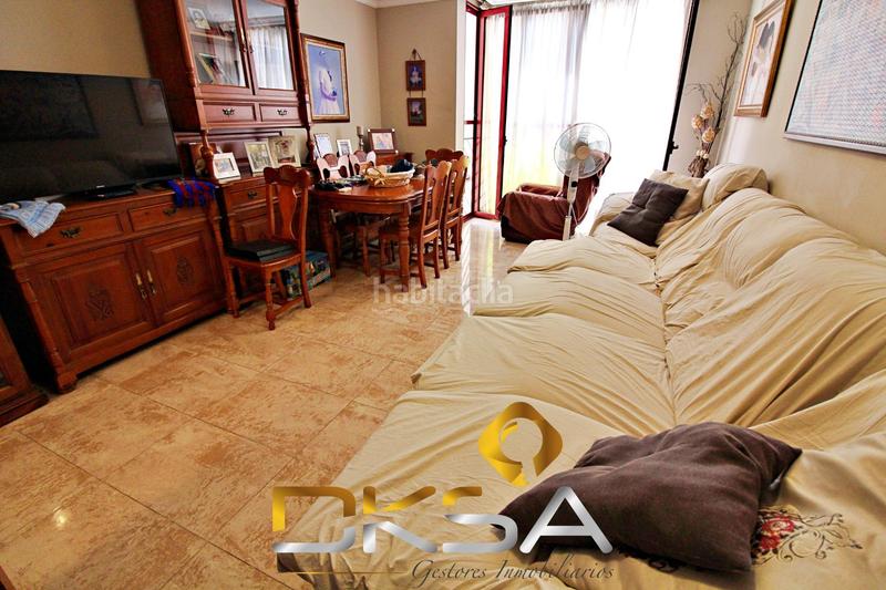 Foto d064b1d7-da7a-407e-ab69-b45f96ae432b. Reihenhaus mit parking in Avenida Alemania-Italia Villarreal / Vila - real