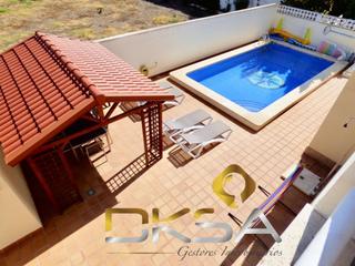 Location Chalet  Calle vicente asensio. Fabuloso chalet con piscina a un paso de la playa del heliópolis
