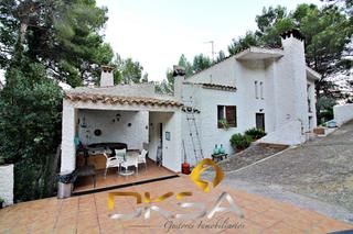 Chalet  Calle mas del roig. Gran villa en venta lista para entrar a vivir en urbanización el