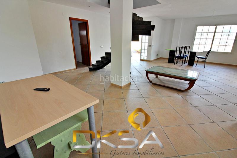 Foto a9dcd939-1679-490e-95d3-e99116c535d5. Casa aparellada amb calefacció aparcament a Benicàssim Golf Benicasim / Benicàssim