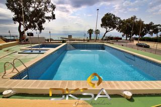 Affitto Piccolo appartamento in La Curva. Primera línea de playa, zona la curva, benicasim