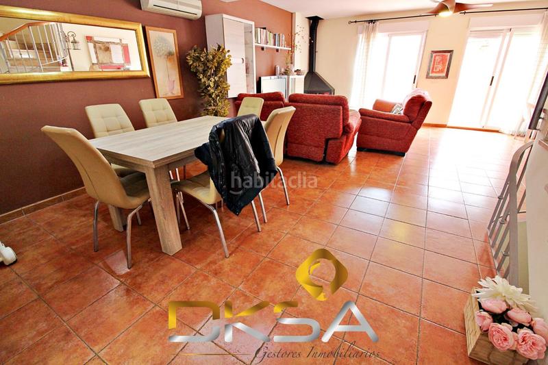 Foto 40b05390-5fb5-48af-bf58-df9879eca2eb. Reihenhaus mit heizung parking pool in Playa Burriana