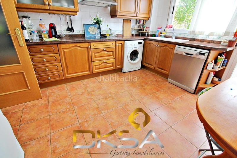 Foto 5192ca79-4d36-4d0a-b521-474b81e30598. Reihenhaus mit heizung parking pool in Playa Burriana