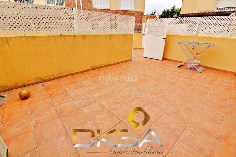 Foto 6ca16fc0-5c69-4bf0-b7c6-f4a6ef3b92c9. Reihenhaus mit heizung parking pool in Playa Burriana