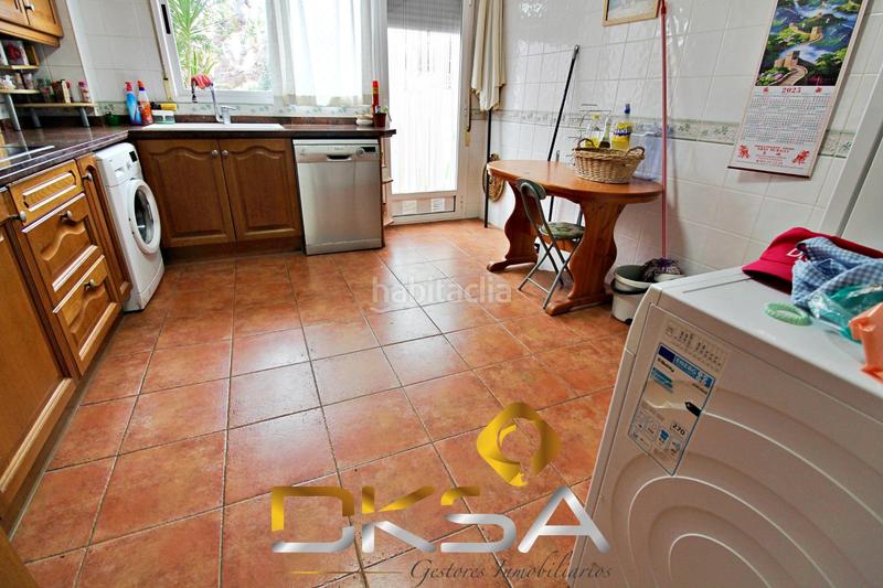 Foto a1ba2fd2-427c-4cf1-b77c-83bcc4dd0227. Reihenhaus mit heizung parking pool in Playa Burriana