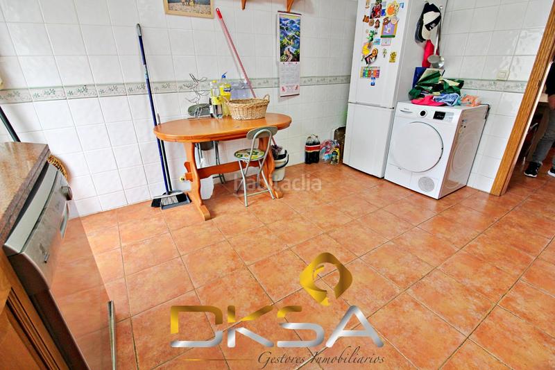 Foto f7ffa834-3470-495a-aedb-1fe304f8feee. Reihenhaus mit heizung parking pool in Playa Burriana