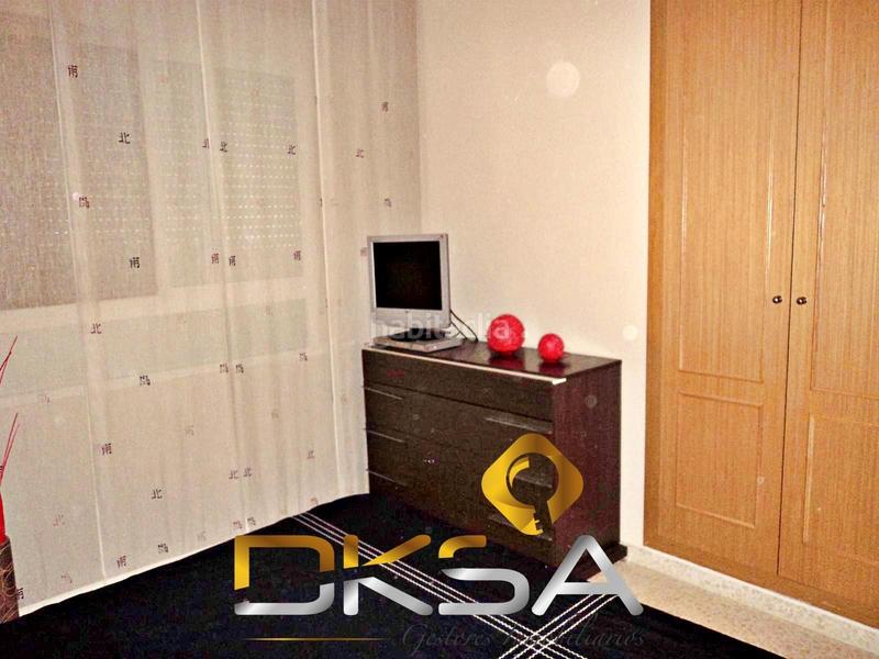 Foto b29e406b-e233-43ad-8dd0-c536de69f0a0. Piso amplio y bonito piso listo para entrar a vivir en vilareal en Villarreal / Vila - real