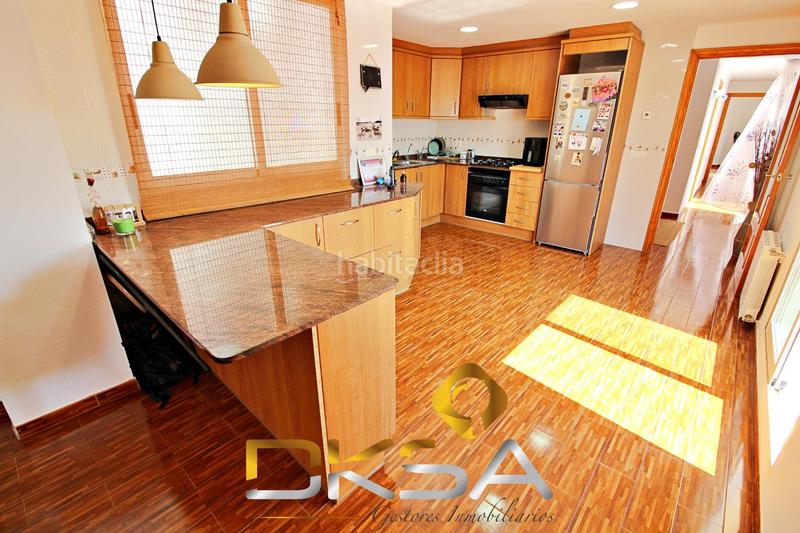 Foto bf9ea202-c1c4-4350-9962-fe94d2bd1154. Attico con riscaldamento parcheggio in Alcora (l´)