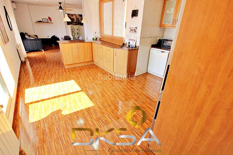 Foto cc36bd47-2a25-4343-be18-cfb2680d1b55. Attico con riscaldamento parcheggio in Alcora (l´)