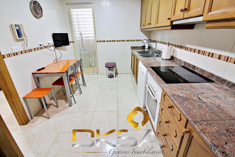 Foto 0d5b319e-026d-493b-85f4-299a349f1c92. Maison jumelée avec chauffage parking dans Onda