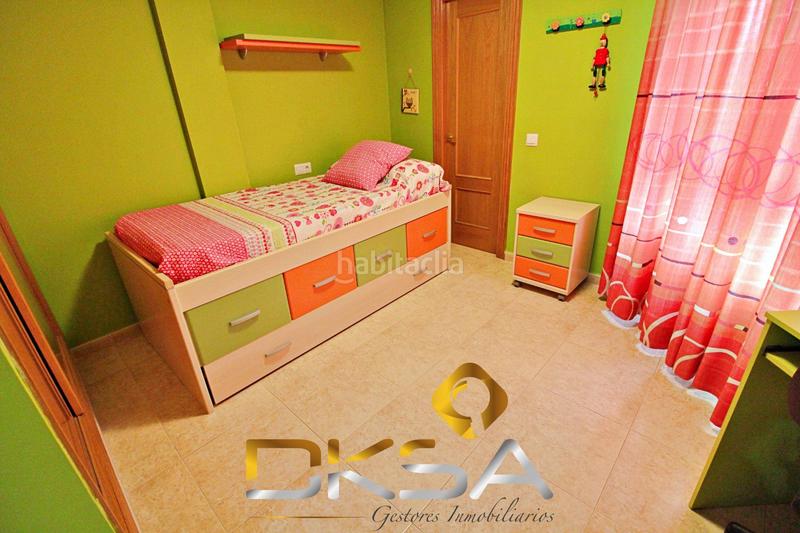 Foto 1c4e1203-9854-4196-8838-bb5136284a0f. Maison jumelée avec chauffage parking dans Onda