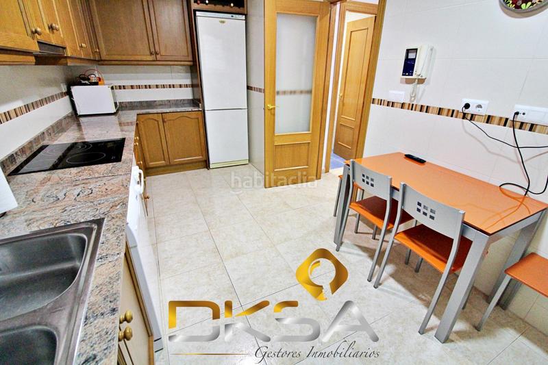 Foto 452f5c3d-13a1-4490-b541-5b0030818a90. Maison jumelée avec chauffage parking dans Onda