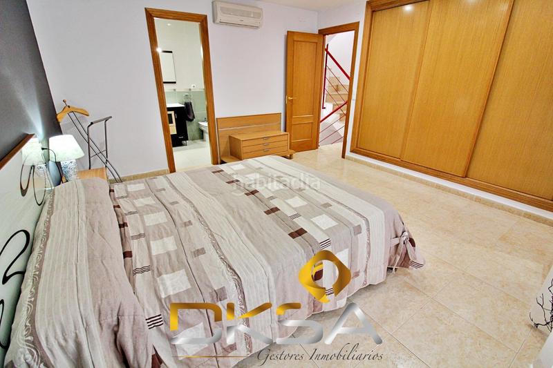 Foto e206976d-6a61-4999-9c9b-f871d166704e. Maison jumelée avec chauffage parking dans Onda