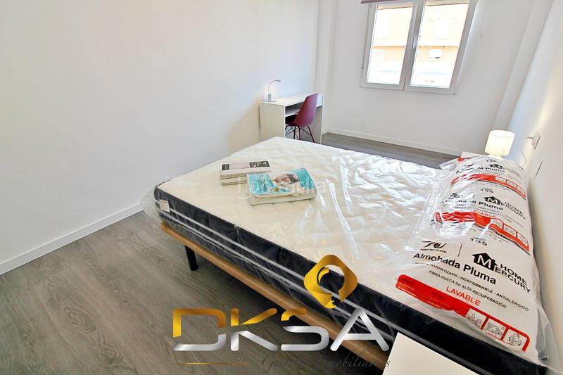 Foto dbc8b808-fee7-4492-ab85-436c97b06015. Alquiler piso bonito y amplio piso completamente reformado. nuevo, a estrenar! en Castellón de la Plana