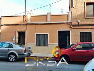 Casa  Calle santa caterina. Espaciosa casa para reformar en vilareal