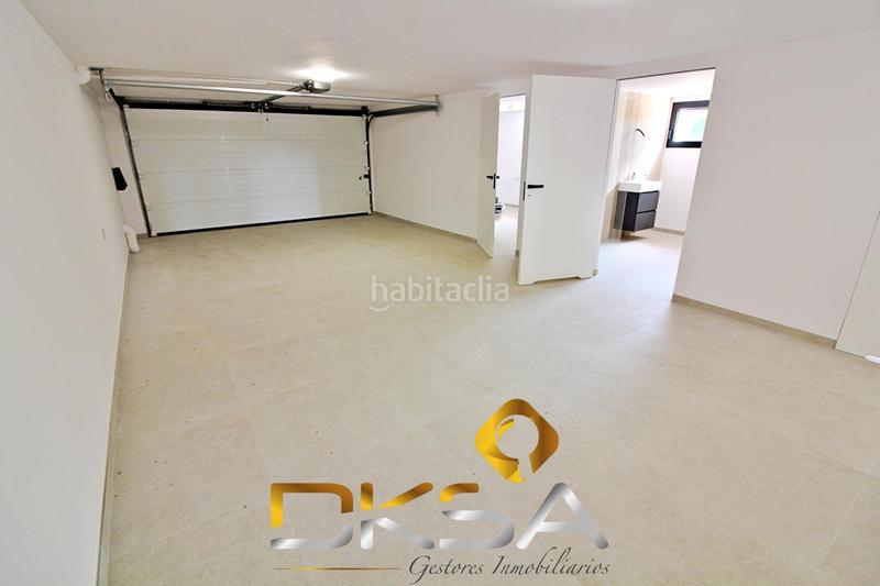 Foto 122c25c3-18eb-423d-a6e9-a4fc26c484a0. Chalet espectacular chalet reformado, nuevo a estrenar en la calle cabanes de benicasim en Benicasim / Benicàssim